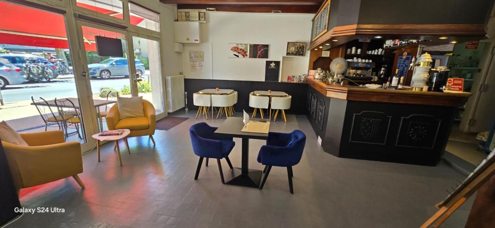 Hotel Restaurant Les Alizes Loriol Le Pouzin Eksteriør bilde